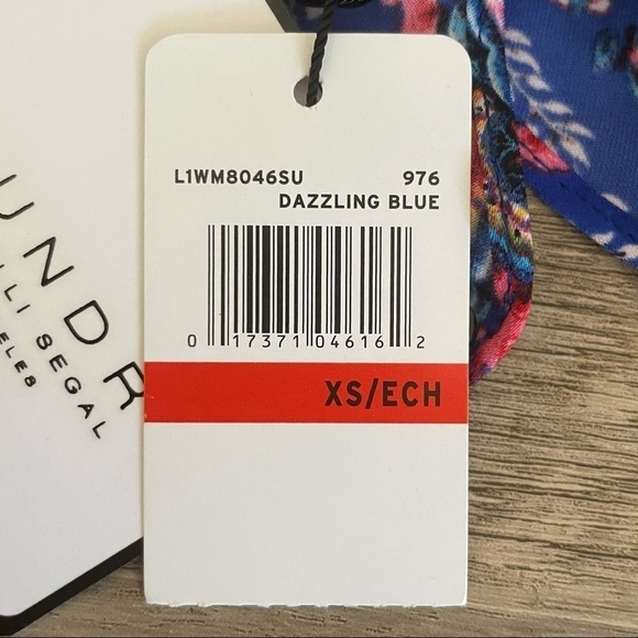 Laundry by Shelli Segal Draped Floral Colorful Blouse NWT - Picture 7 of 9